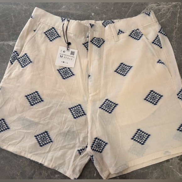 Zara Other - Zara Beige and Blue Patterned Men's Shorts